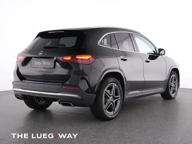 Mercedes-Benz GLA 200