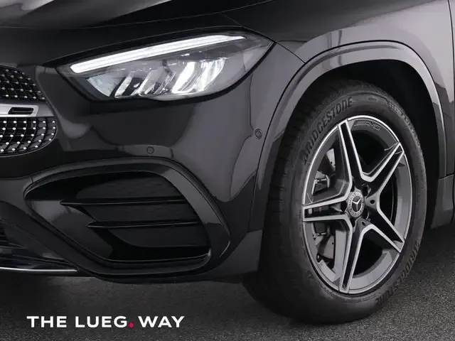 Mercedes-Benz GLA 200