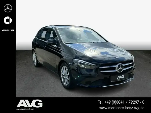 Mercedes-Benz B 200