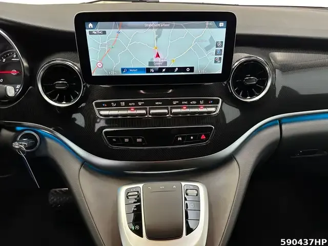 Mercedes-Benz V 220