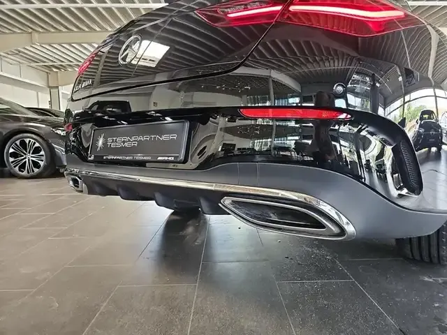 Mercedes-Benz CLA 180