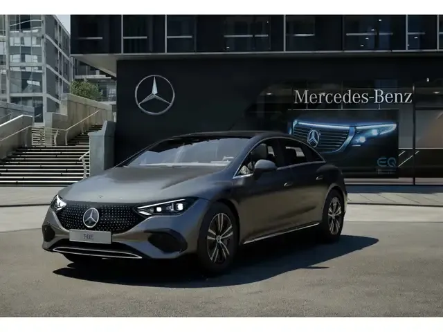 Mercedes-Benz EQE 300