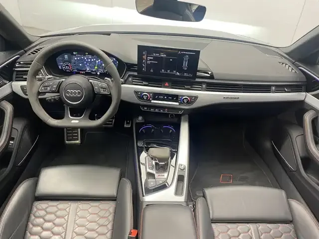 Audi RS4