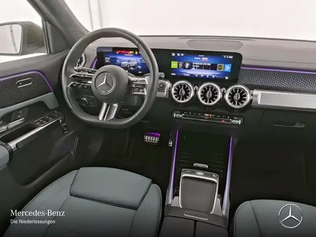 Mercedes-Benz EQB 300