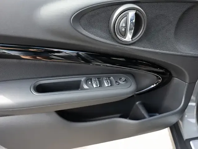 MINI One Clubman