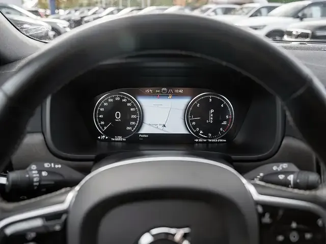 Volvo V90 Cross Country