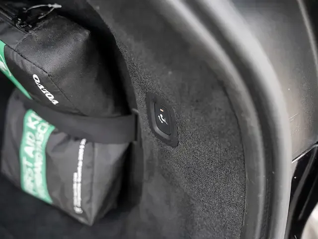 Volvo V90 Cross Country