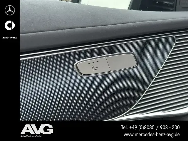 Mercedes-Benz EQC 400