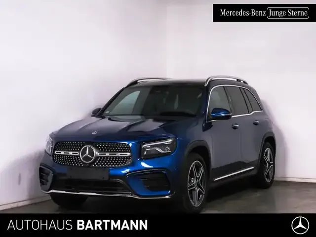 Mercedes-Benz GLB 220