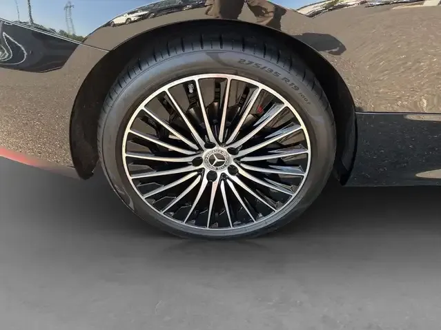 Mercedes-Benz CLE 300