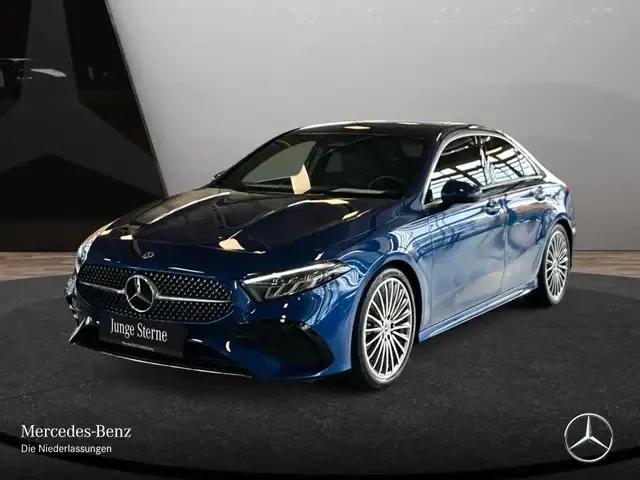 Mercedes-Benz A 220