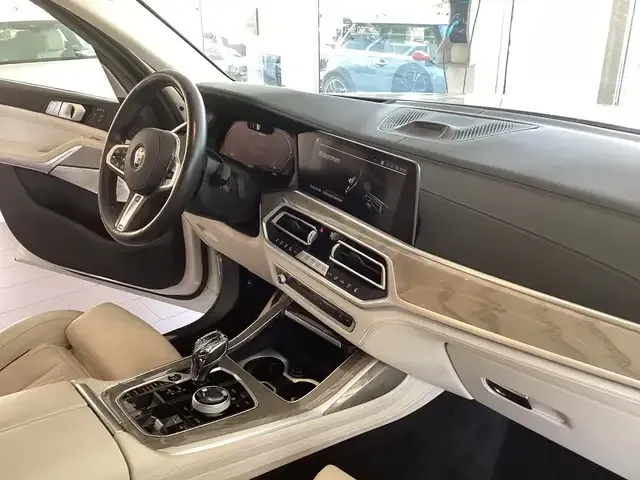 BMW X7 M
