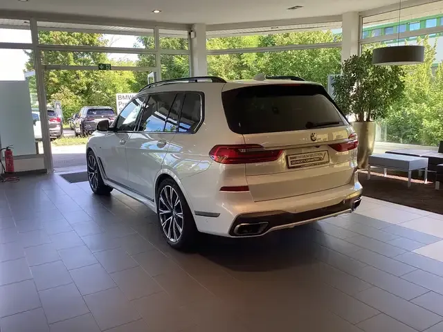 BMW X7 M