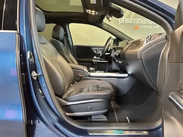 Mercedes-Benz EQA 250