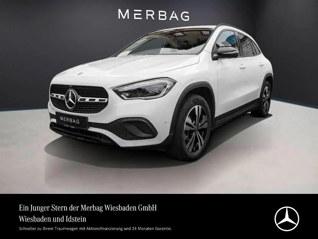 Mercedes-Benz GLA 250