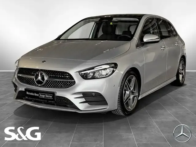 Mercedes-Benz B 220