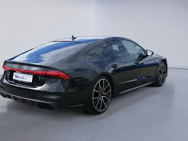Audi S7