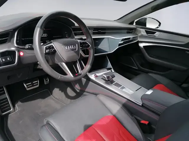 Audi S7