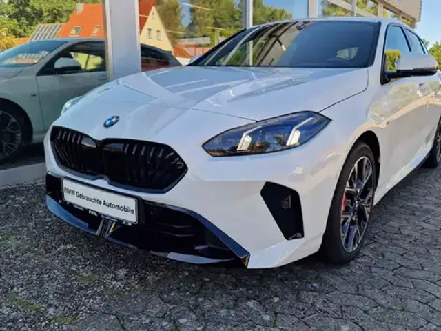 BMW 120
