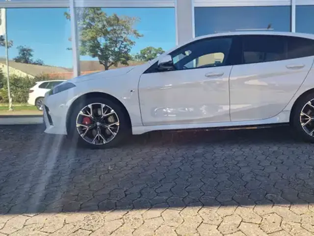 BMW 120