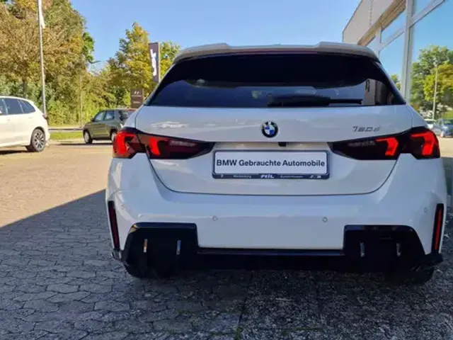 BMW 120