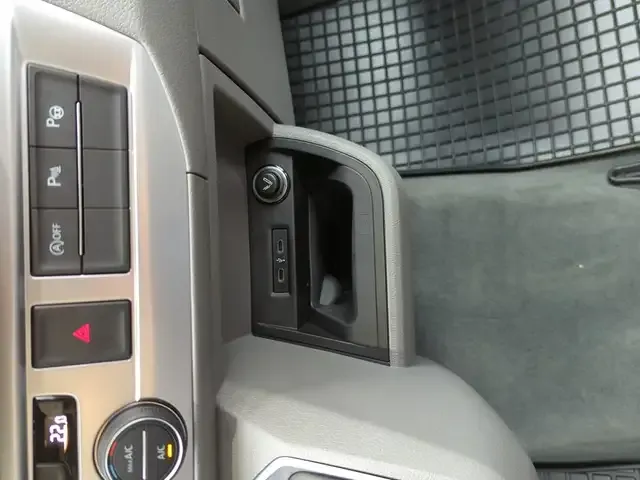 Volkswagen T6.1 California