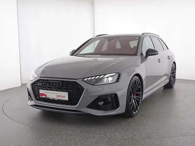 Audi RS4