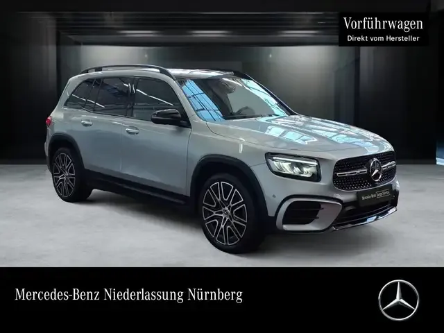 Mercedes-Benz GLB 200