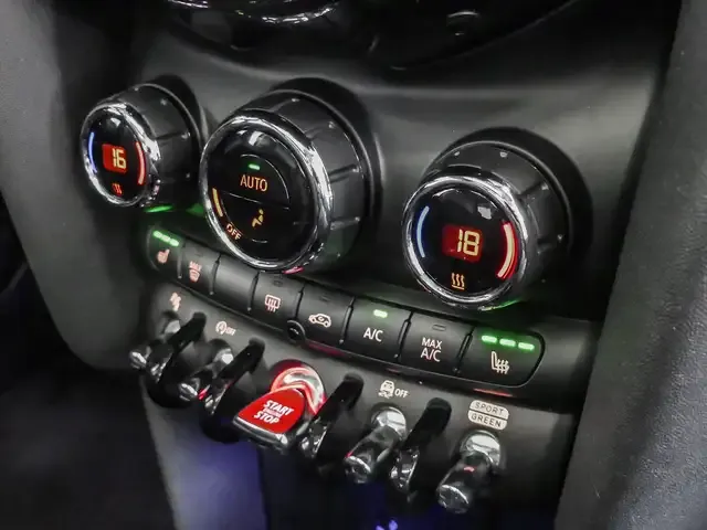 MINI One