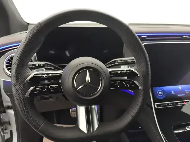 Mercedes-Benz EQE 350