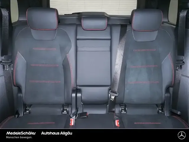 Mercedes-Benz EQB 300