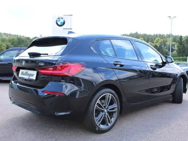 BMW 118