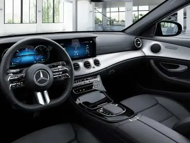 Mercedes-Benz E 300
