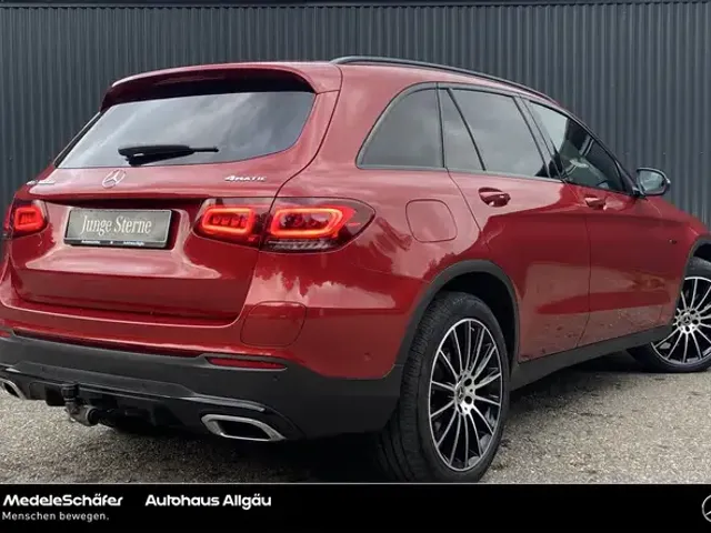 Mercedes-Benz GLC 300