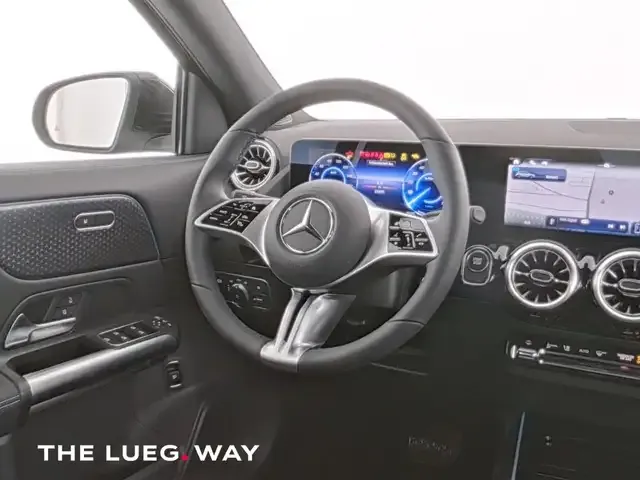 Mercedes-Benz EQA 250