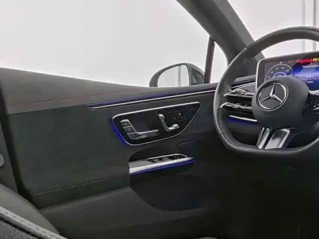 Mercedes-Benz EQE 300