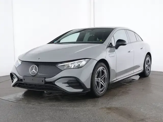 Mercedes-Benz EQE 300