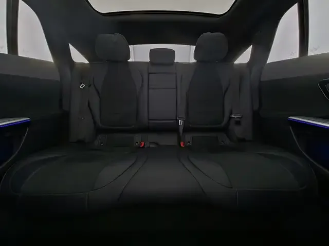 Mercedes-Benz EQE 300