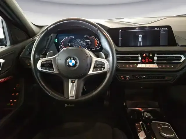 BMW 128