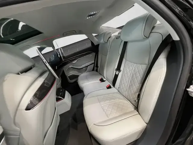 Audi S8