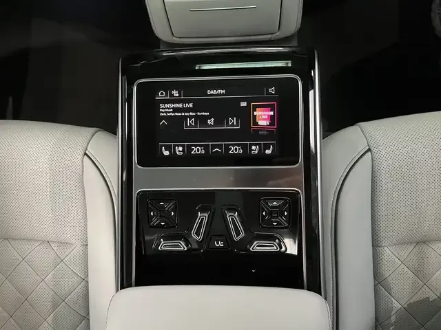 Audi S8