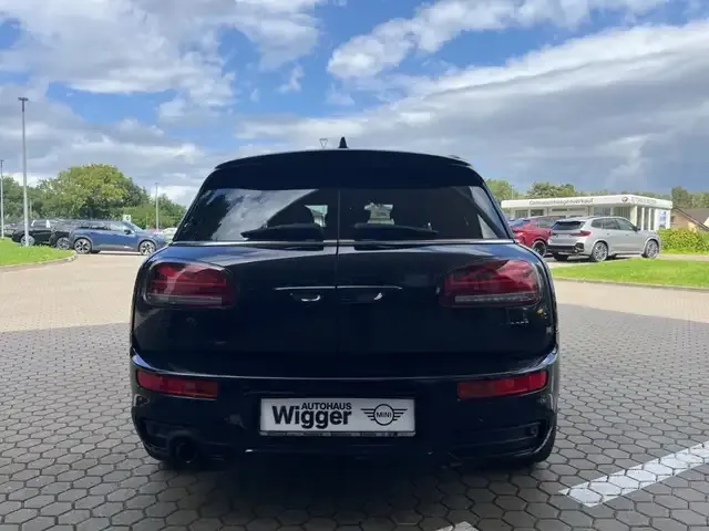 MINI Cooper Clubman
