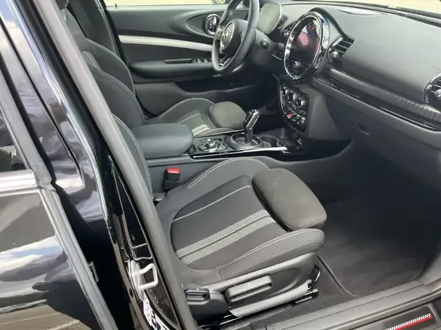 MINI Cooper Clubman