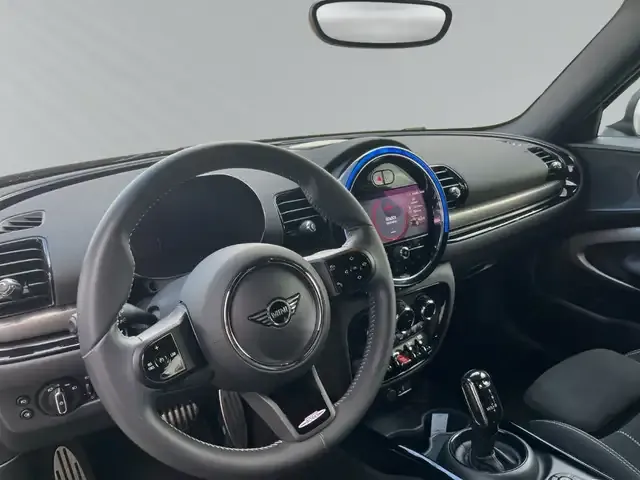 MINI Cooper Clubman