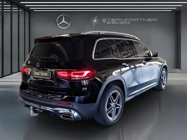 Mercedes-Benz GLB 200