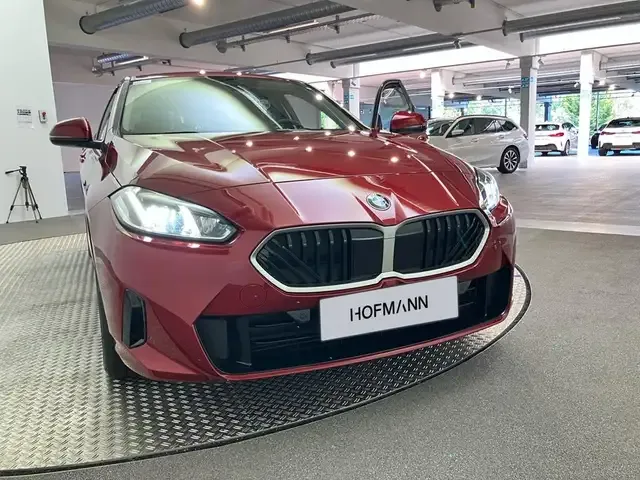 BMW 120