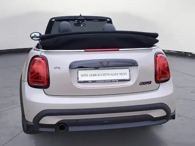 MINI Cooper Cabrio