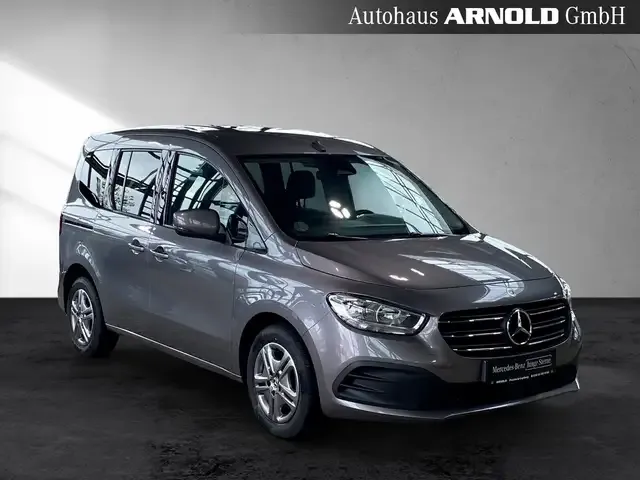 Mercedes-Benz Sonstiges
