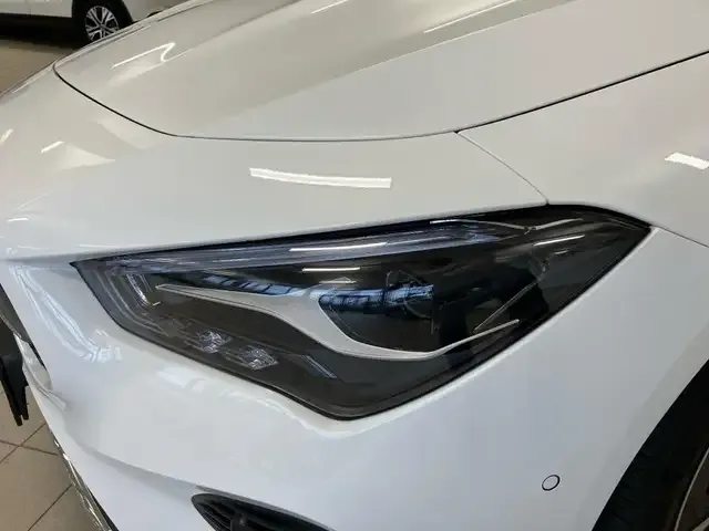 Mercedes-Benz CLA 180