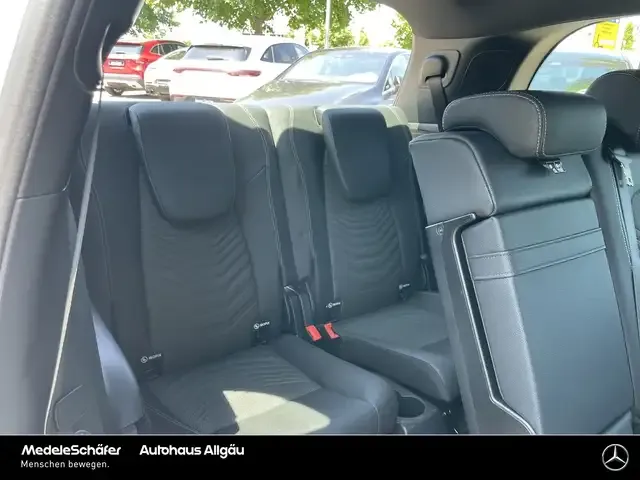 Mercedes-Benz EQB 300